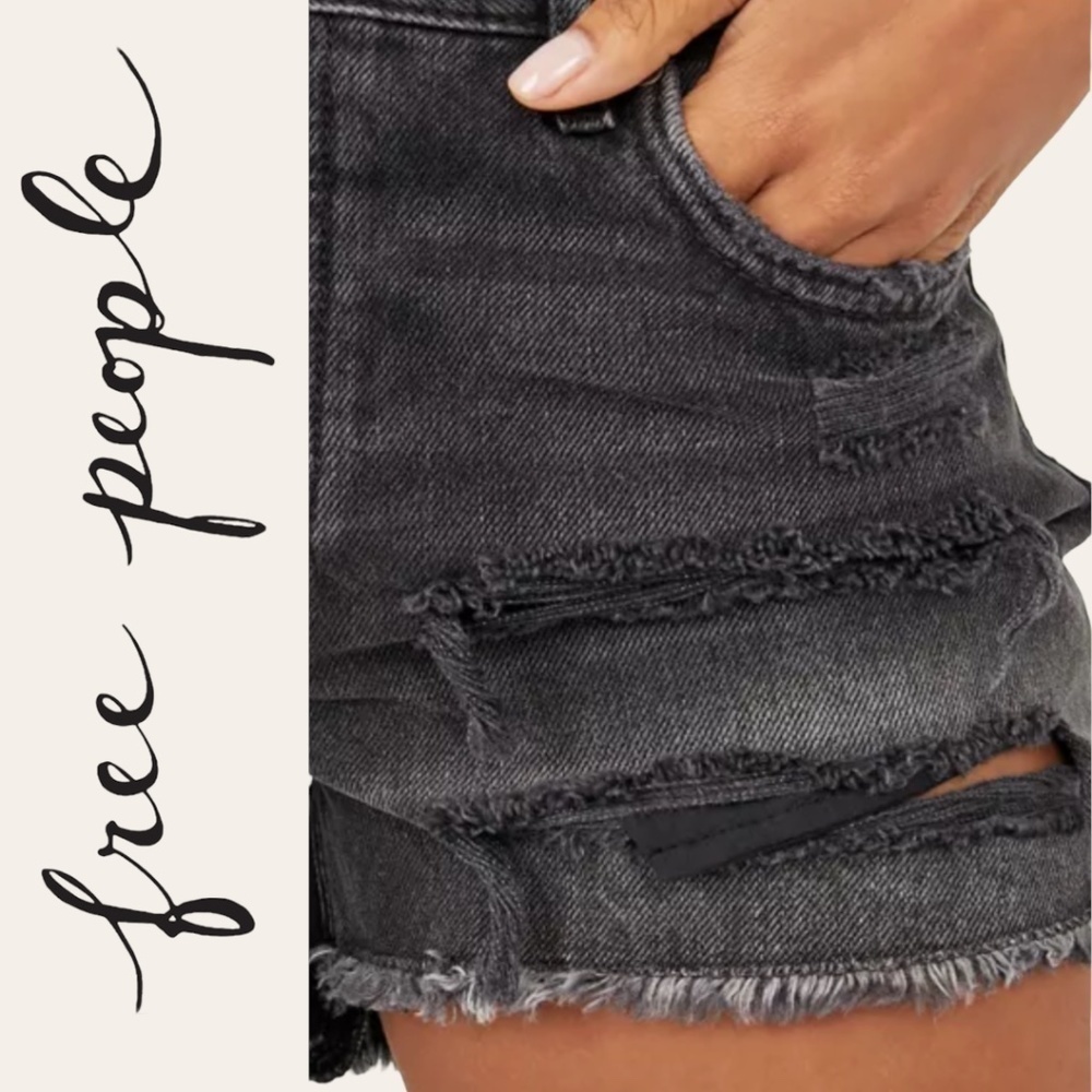 FREE PEOPLE Maggie Mid Rise Cutoff Button Front 3” Shorts NWT/Sz.27/Washed Black - Picture 3 of 11